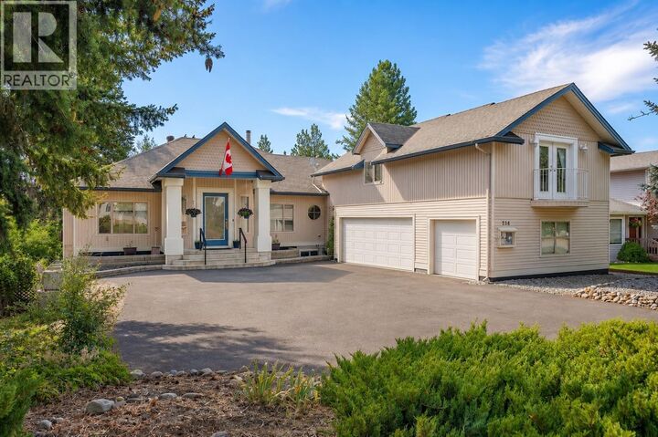 134 Deerview Crescent — photo 1