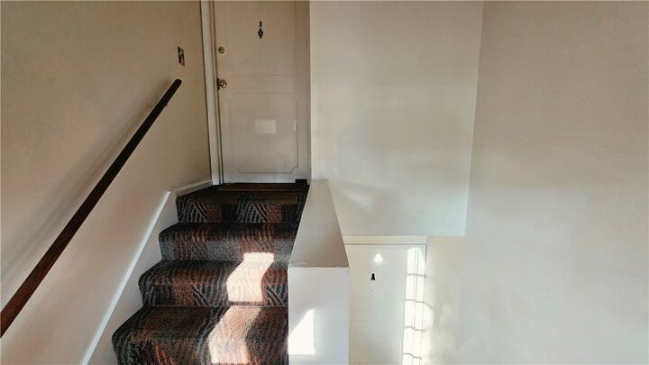Property Photo:  161 Wyndcrest Court  OH 45050 