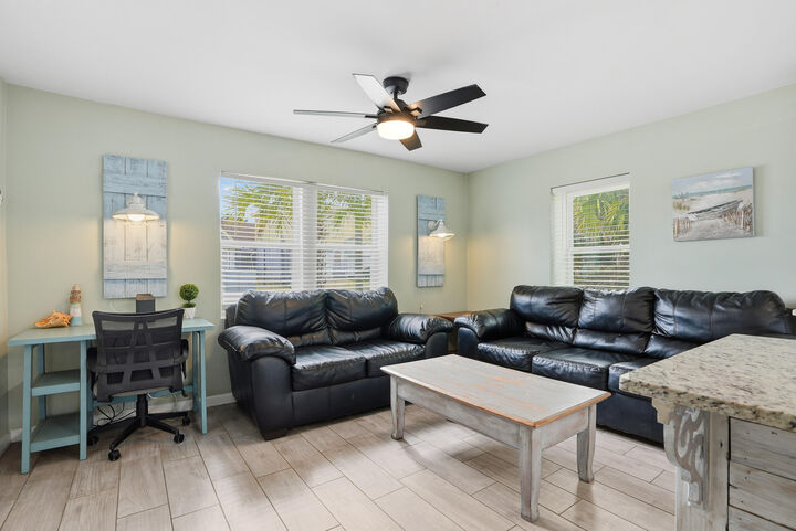 Property Photo:  5616 Pinetree Avenue  FL 32408 