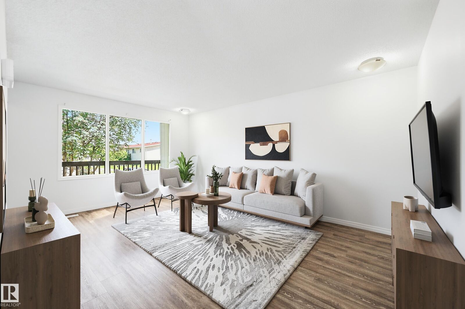 Property Photo:  3413 135 Avenue NW  AB T5A 2V6 