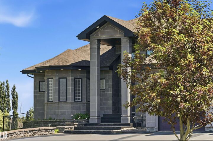 Property Photo:  26131 Twp Road 532A 67  AB T7Y 1A1 