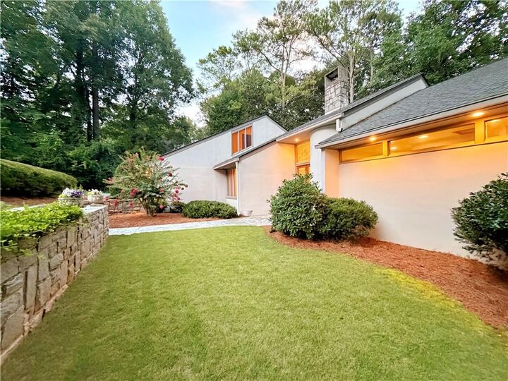 Property Photo: 320 Fauna Court GA 30350