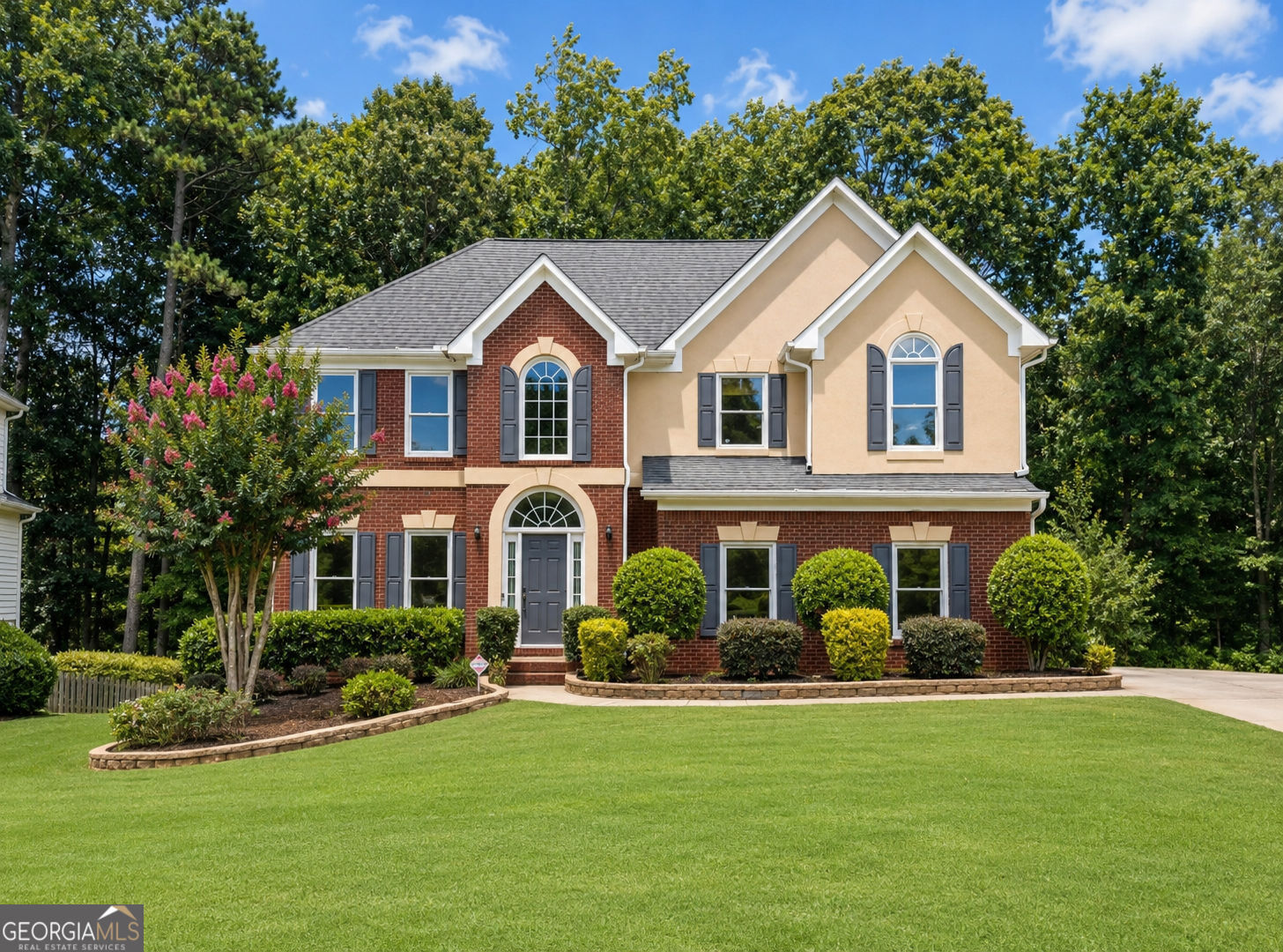 Property Photo: 2155 Blackhawk Trail GA 30043