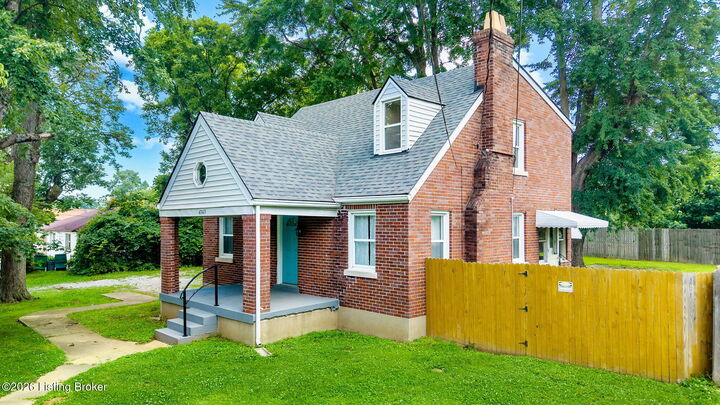 Property Photo:  4703 Fegenbush Ln  KY 40228 