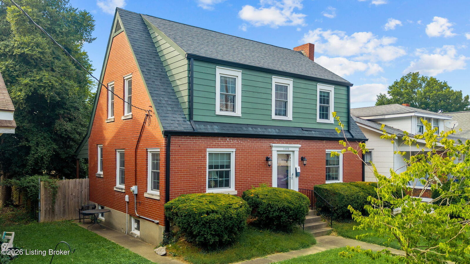 Property Photo:  1603 Bonnycastle Ave  KY 40205 
