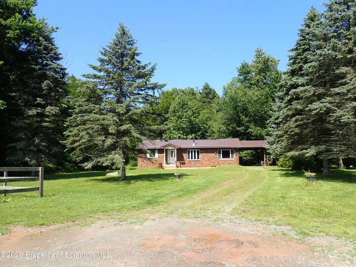 Property Photo:  135 Louise Drive  PA 18441 