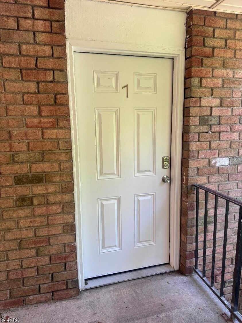Property Photo:  100 Seward St  NJ 07866 