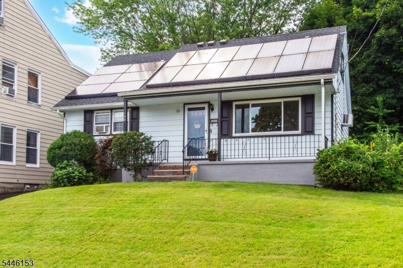 Property Photo: 140 Maplewood Ave NJ 07013