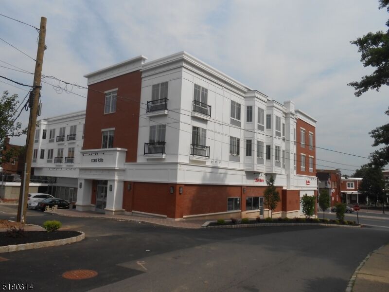 Property Photo:  1988 Morris Avenue 207  NJ 07083 