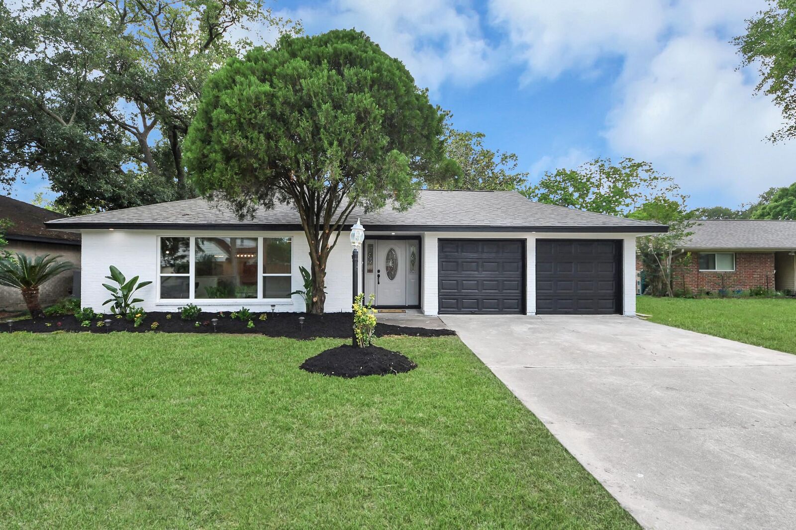 Property Photo:  2407 Crestdale Dr  TX 77080 