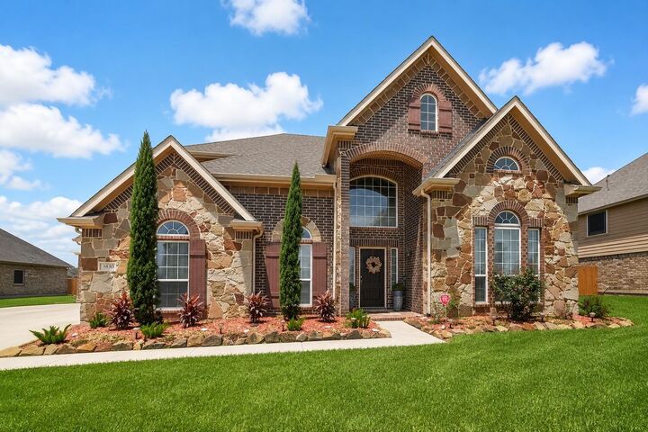Property Photo: 3830 Cypress Point Drive TX 77523