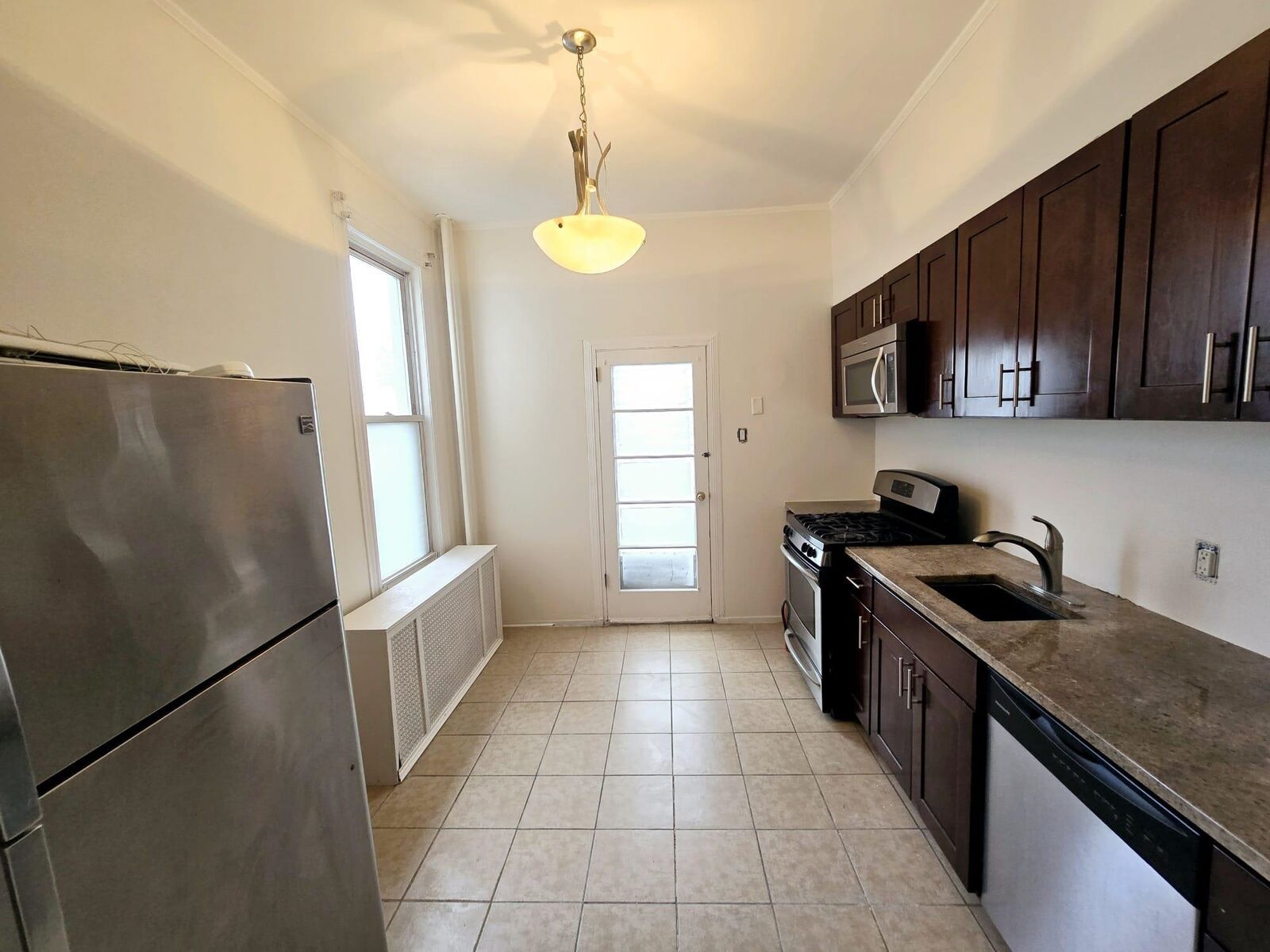 Property Photo:  214.5 Bowers St 1  NJ 07307 