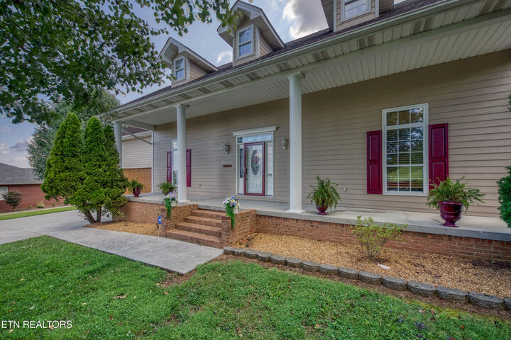 Property Photo:  1833 Edward Drive  TN 37876 