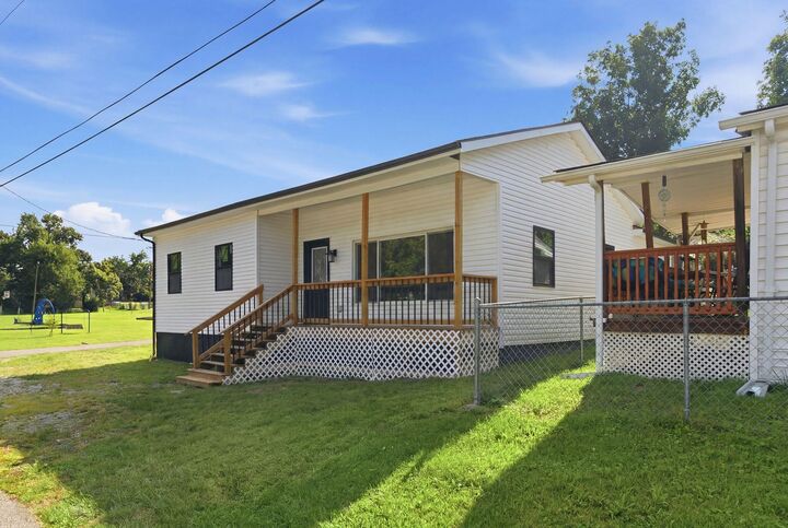 Property Photo: 76 Clay Street KY 40391