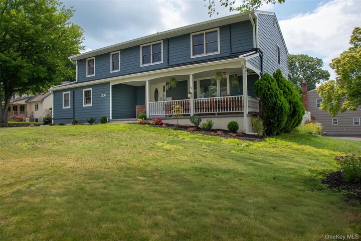 Property Photo:  206 W Central Avenue  NY 10965 