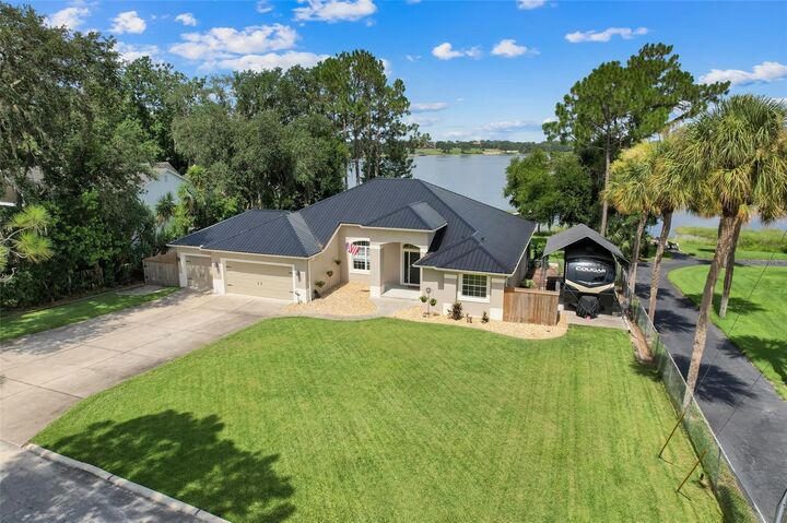 Property Photo: 18233 Rose Street FL 34736