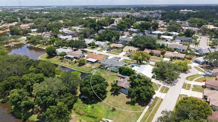 Property Photo: 2481 S Scarlet Oak Court FL 34232