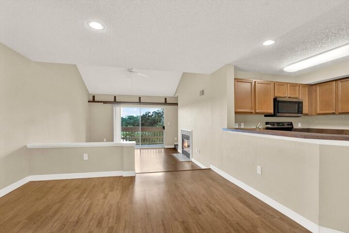 Property Photo: 115 112th Avenue NE 810 FL 33716