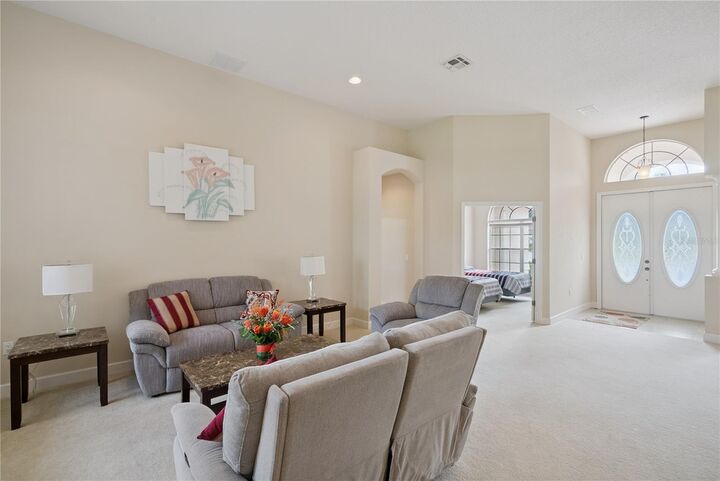 Property Photo: 3700 Dunoon Court FL 32712