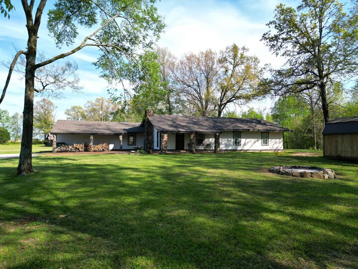 Property Photo:  1240 Joann Rd  TN 38068 