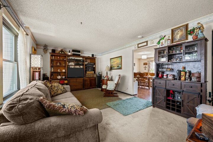 Property Photo:  205 Robbin Drive  IL 60446 