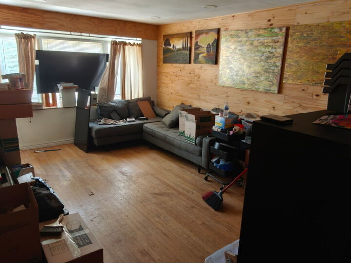 Property Photo:  9023 S Cornell Avenue  IL 60617 