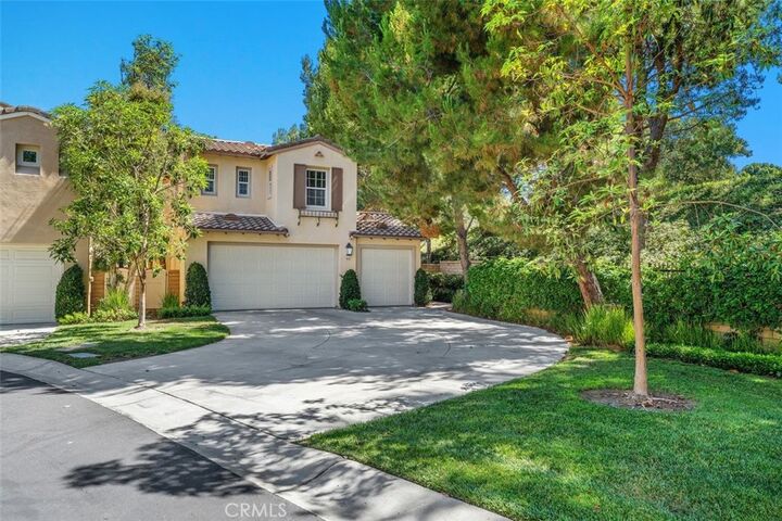 Property Photo:  95 Canopy  CA 92603 