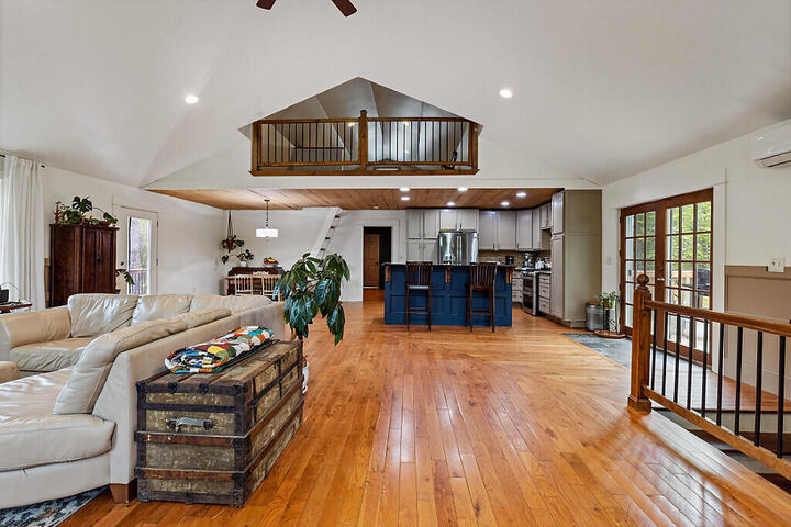 Property Photo:  39 Lobo Lane  ME 04345 