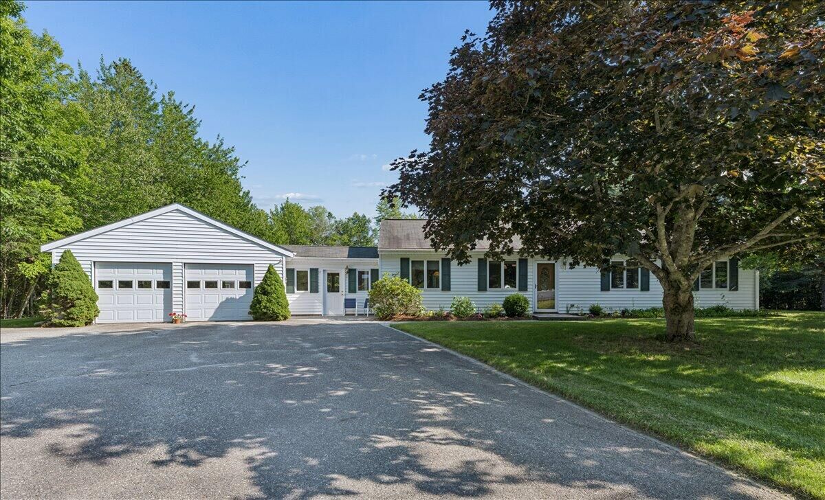 Property Photo: 17 Anderson Road ME 04605
