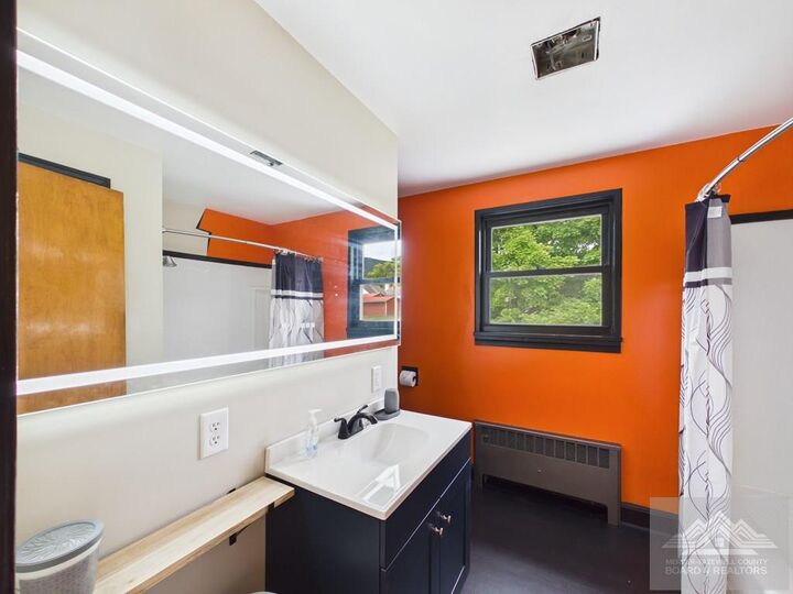 Property Photo: 2217 Hemlock Hill WV 24701