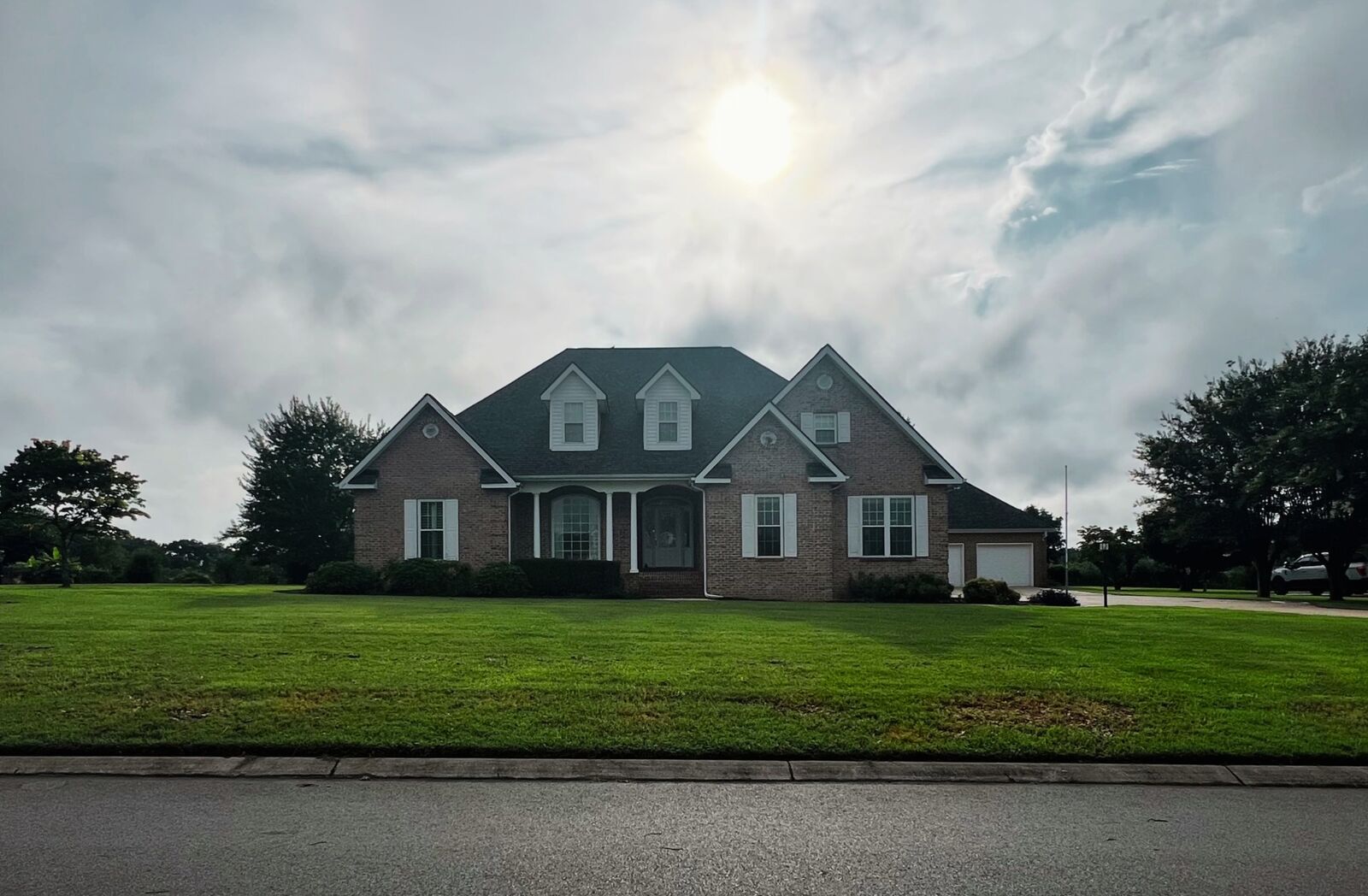 Property Photo: 379 Bell Dr W TN 37398