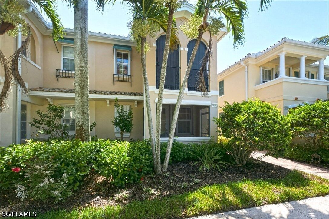 Property Photo:  8090 Chianti Lane  FL 34114 