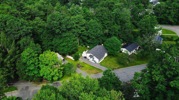 Property Photo:  69 Carriage Hill Road  VT 05301 