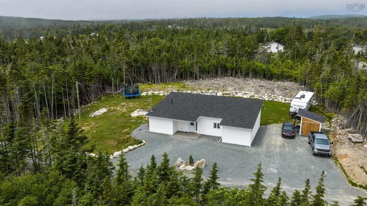 3541 Clam Harbour Road — photo 1