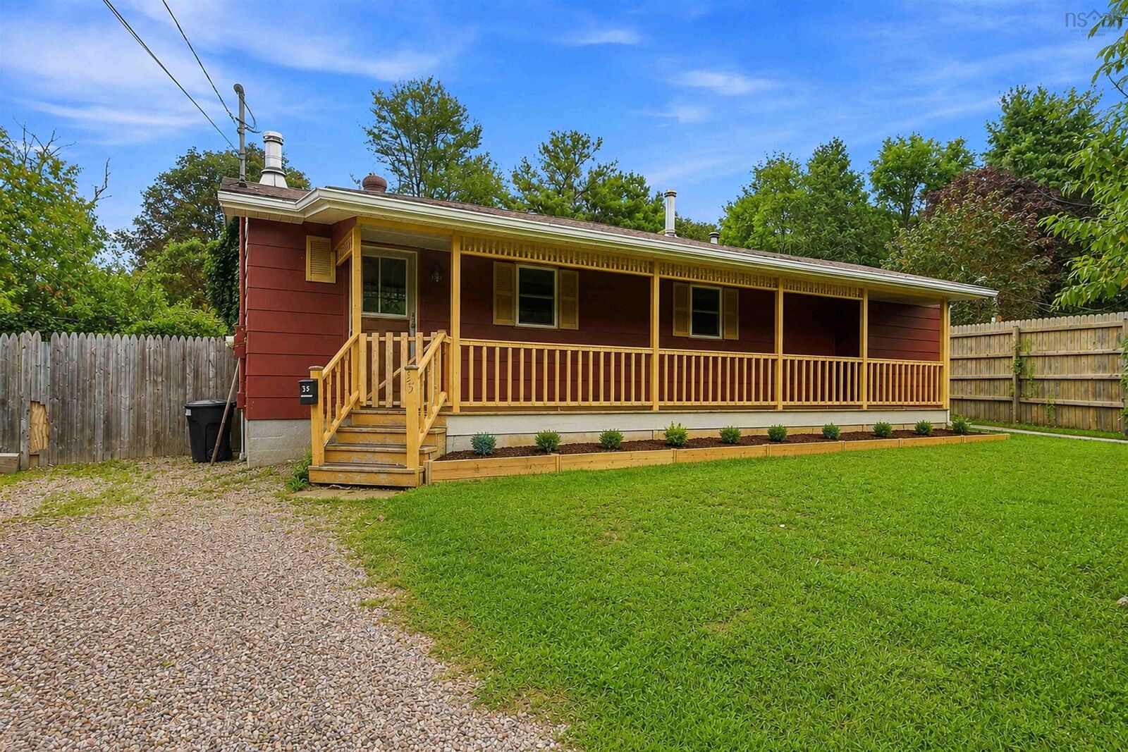Property Photo: 35 Colonial Crescent NS B4N 4M6