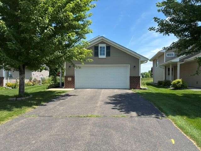 Property Photo: 106 Garner Circle MN 55363