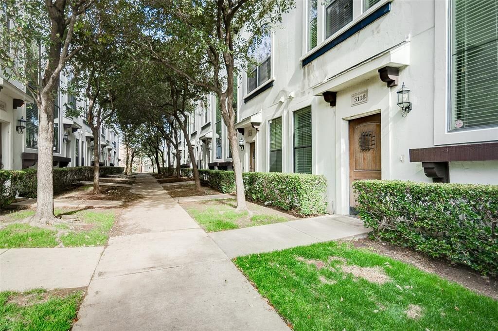 Property Photo:  3118 Carmel Street  TX 75204 