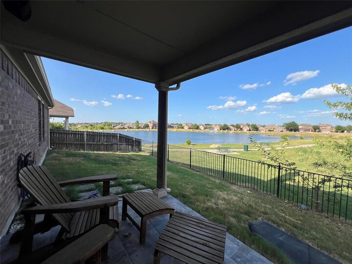 Property Photo: 12404 Woods Edge Trail TX 76244