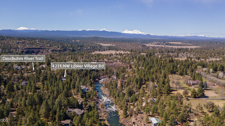 Property Photo:  4211 NW Lower Village Road  OR 97703 
