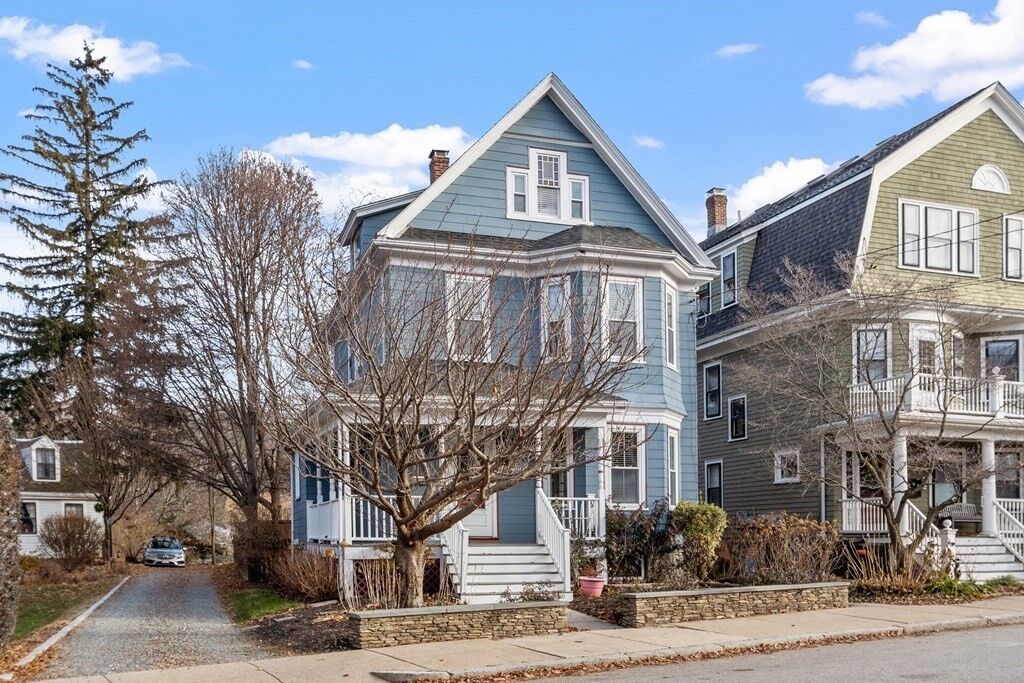 Property Photo: 270 Poplar Street MA 02131