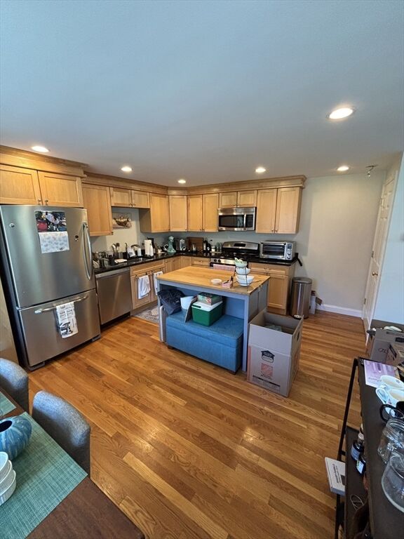 Property Photo:  453 Windsor St. 1  MA 02141 
