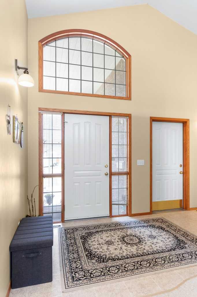 Property Photo: 47 Taylor Avenue SE AB T1B 4B7