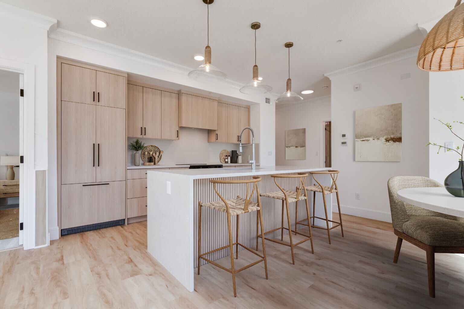 Property Photo: 4270 Norford Avenue NW 2403 AB T3B 6A8
