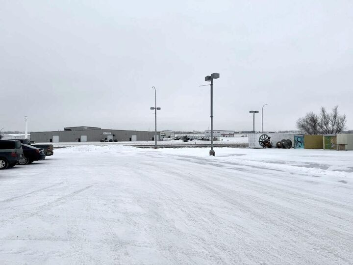 Property Photo:  1760 Gershaw Drive SW  AB T1A 5E1 