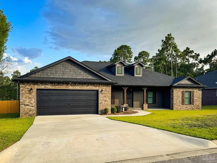 Property Photo: 5003 Timber Ridge Dr FL 32571