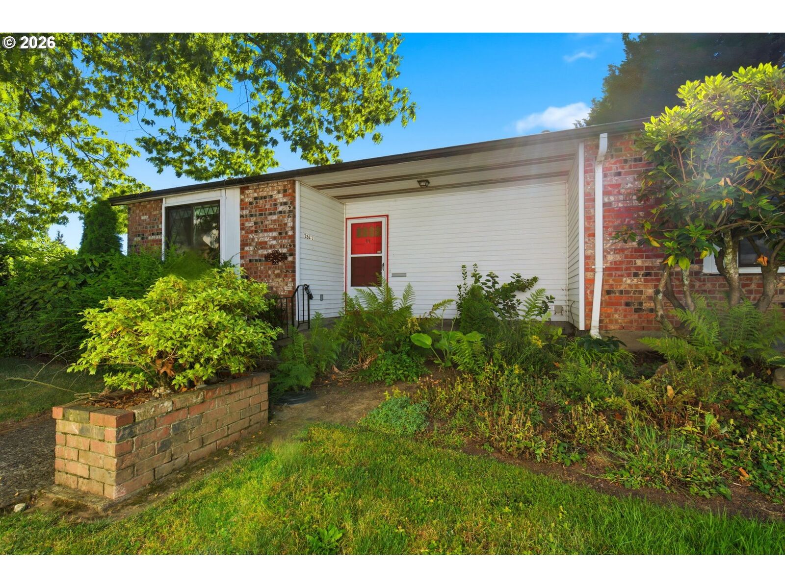 Property Photo: 336 SE 50th Ave C-1 OR 97215