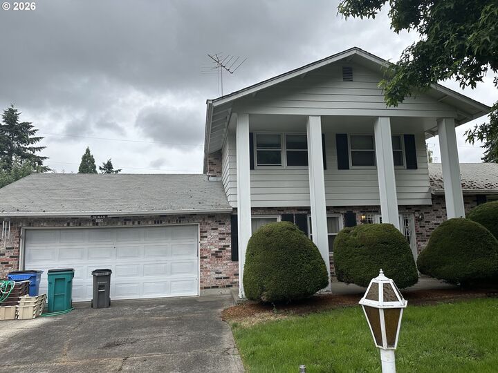 Property Photo:  8812 NE 80th St  WA 98662 