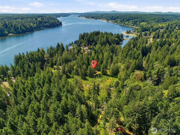 Property Photo: 161 E Orchard Beach Road WA 98546