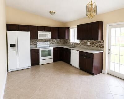 Property Photo:  4231 SW 55th Avenue  FL 33314 