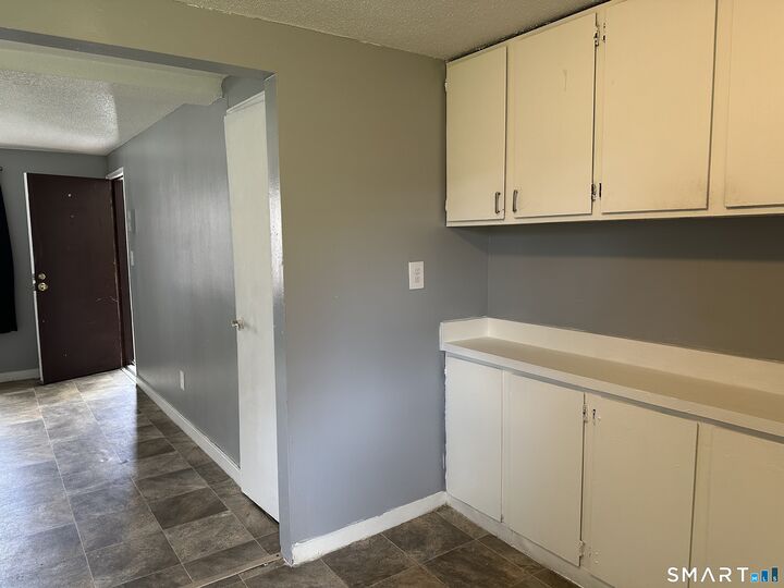 Property Photo: 928 Wethersfield Avenue 2 CT 06114